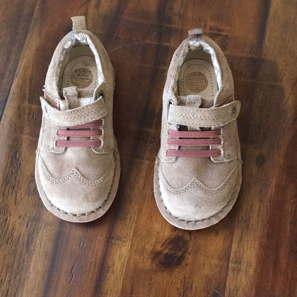 Stride Rite 7 toddler
